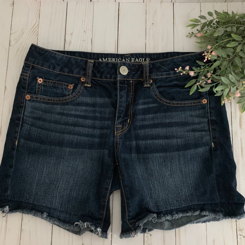 American eagle denim shorts size 4